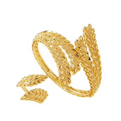 Golden Leaf Ring And Bracelet Set.