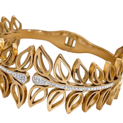 Leafy Elegance Bracelet